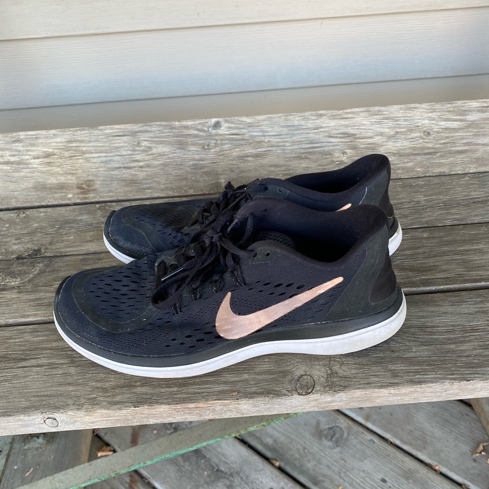 Nike shoes